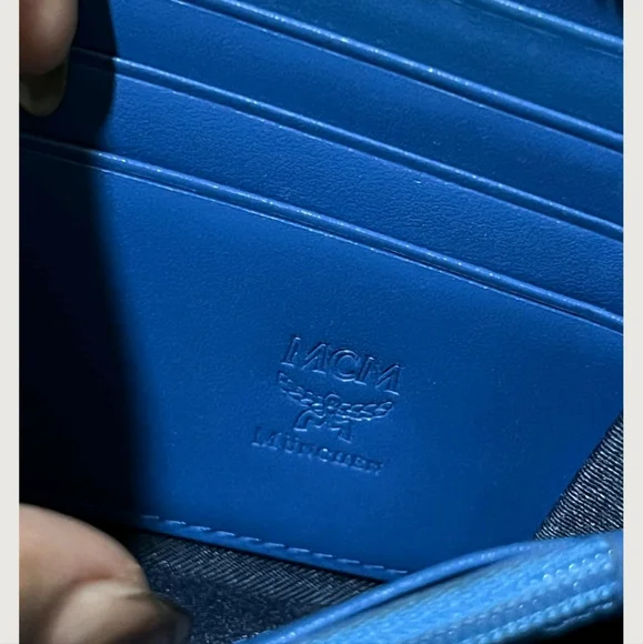 MCM WALLET - Picture 4 of 8
